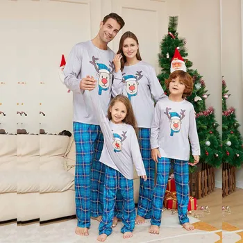 Рождественский семейный пижамный комплект 2023 Рождественский принт оленя Pjs Взрослый Детская одежда Комплект одежды Детский комбинезон + одежда для собак